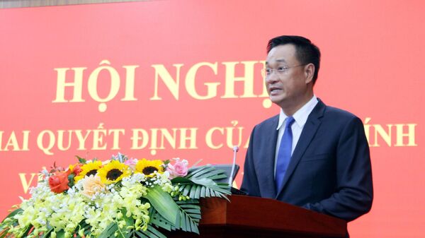 Đồng chí Lê Ngọc Quang, Bí thư Tỉnh ủy Quảng Bình, phát biểu nhận nhiệm vụ. - Sputnik Việt Nam