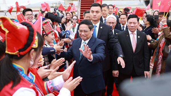 Thủ tướng Phạm Minh Chính bắt đầu tham dự Hội nghị Thượng đỉnh Hợp tác tiểu vùng Mekong mở rộng (GMS) lần thứ 8 tại Trung Quốc - Sputnik Việt Nam