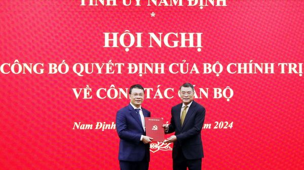 Đồng chí Đặng Khánh Toàn giữ chức Bí thư Tỉnh ủy Nam Định 
 - Sputnik Việt Nam