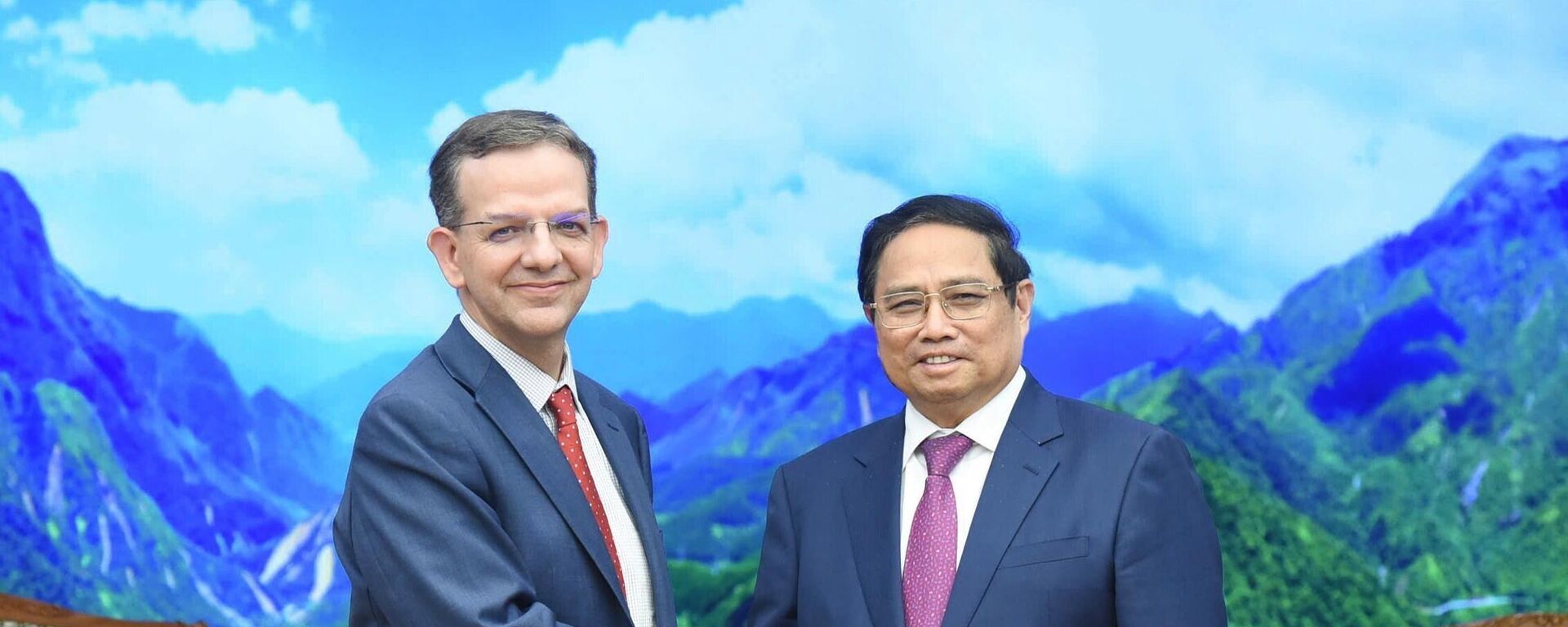 Thủ tướng tiếp Trưởng đoàn tham vấn và giám sát kinh tế vĩ mô Việt Nam của IMF Thủ tướng tiếp Trưởng đoàn tham vấn và giám sát kinh tế vĩ mô Việt Nam của IMF - Sputnik Việt Nam, 1920, 16.11.2024