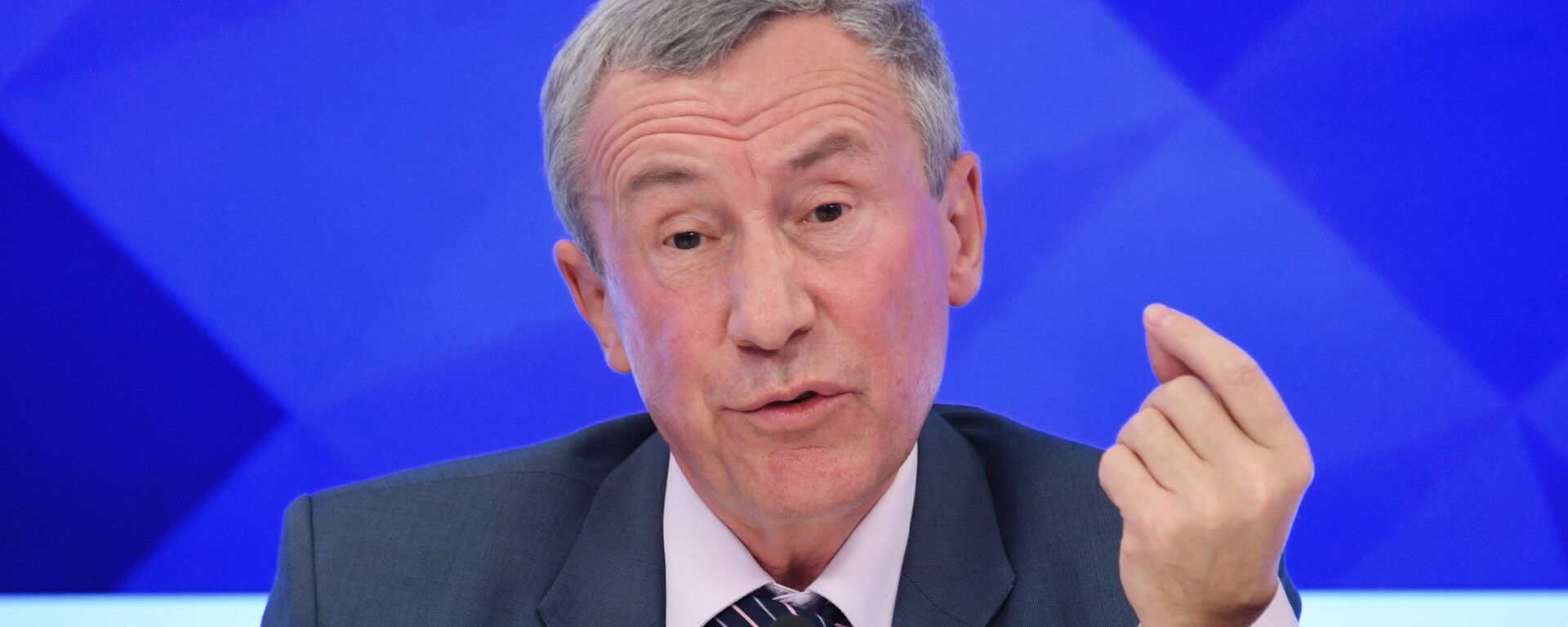 Chủ tịch Ủy ban Bảo vệ chủ quyền Nhà nước của Hội đồng Liên bang Nga, ông Andrey Klimov - Sputnik Việt Nam, 1920, 02.09.2025