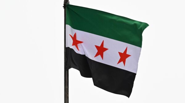 Cờ phe đối lập Syria - Sputnik Việt Nam