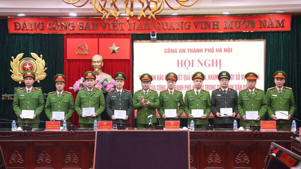 Công an Hà Nội thông tin về kết quả đấu tranh, khám phá một số vụ án trong thời gian gần đây - Sputnik Việt Nam