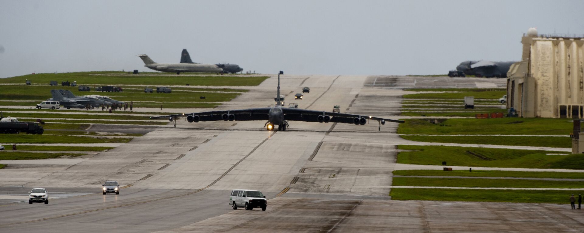 Căn cứ Không quân Andersen của Mỹ trên đảo Guam Căn cứ Không quân Andersen của Mỹ trên đảo Guam - Sputnik Việt Nam, 1920, 12.12.2024