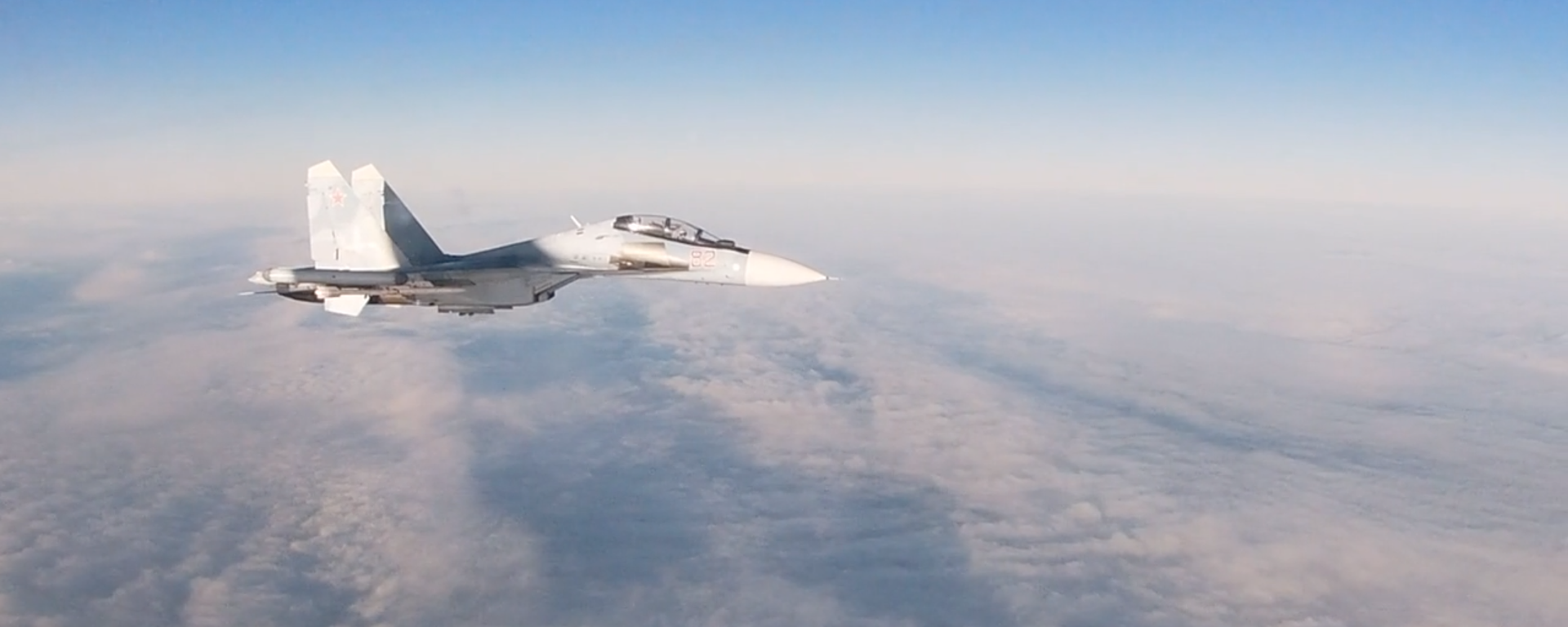 Không quân Nga bay qua biển Baltic Không quân Nga bay qua biển Baltic - Sputnik Việt Nam, 1920, 17.12.2024