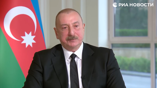 Tổng thống Aliyev: “Armenia sẽ không trụ được trong cuộc chạy đua vũ trang với Azerbaijan” - Sputnik Việt Nam