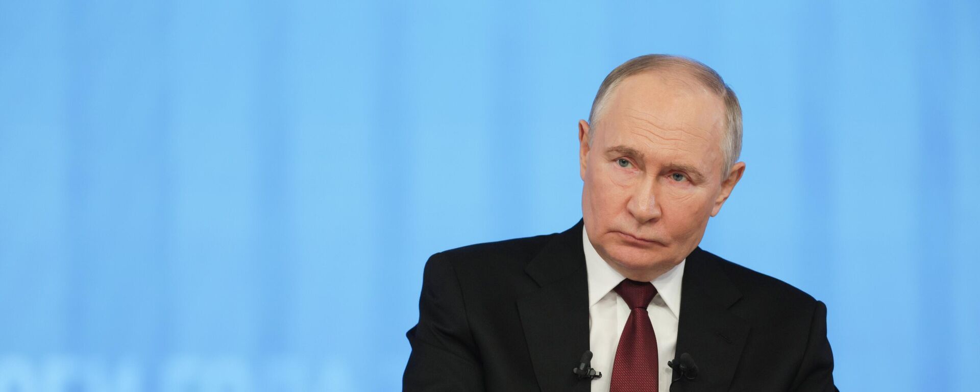 Đường dây trực tiếp từ Tổng thống Nga Vladimir Putin Đường dây trực tiếp từ Tổng thống Nga Vladimir Putin - Sputnik Việt Nam, 1920, 19.12.2024