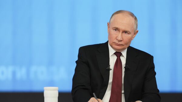 Đường dây trực tiếp từ Tổng thống Nga Vladimir Putin - Sputnik Việt Nam