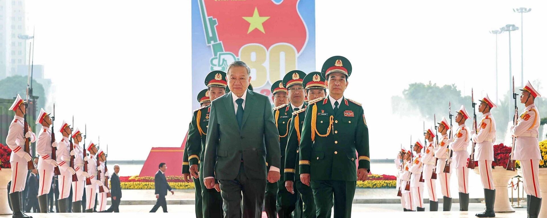 Tổng Bí thư đến dự Lễ kỷ niệm 80 năm Ngày thành lập Quân đội nhân dân Việt Nam, 35 năm Ngày hội Quốc phòng toàn dân Tổng Bí thư đến dự Lễ kỷ niệm 80 năm Ngày thành lập Quân đội nhân dân Việt Nam, 35 năm Ngày hội Quốc phòng toàn dân - Sputnik Việt Nam, 1920, 20.12.2024