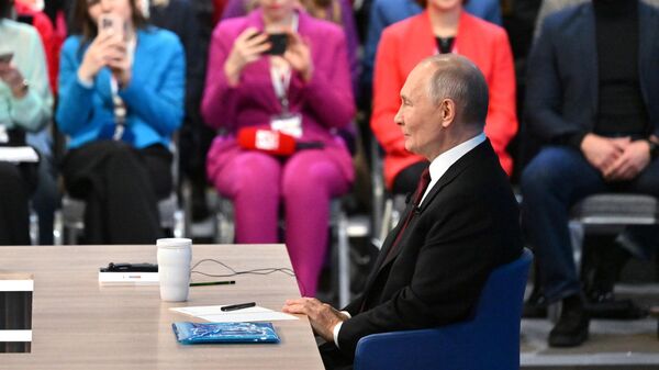 Tổng kết kết quả năm 2024 với Vladimir Putin - Sputnik Việt Nam