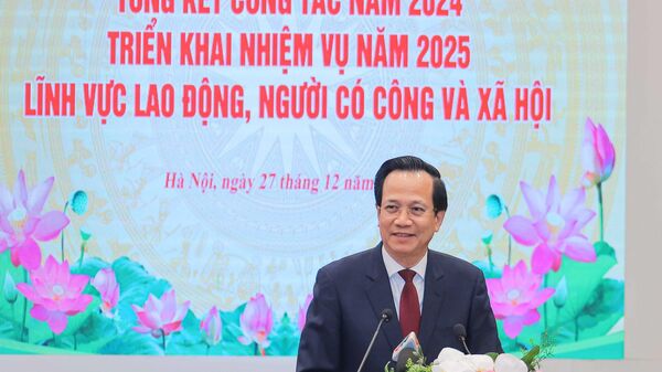 Bộ trưởng Bộ Lao động - Thương binh và Xã hội Đào Ngọc Dung phát biểu - Sputnik Việt Nam