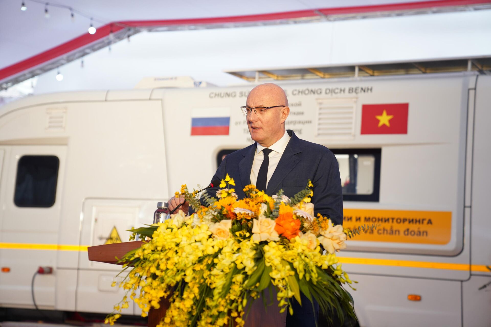 Phó Thủ tướng Chính phủ Liên bang Nga Dmitry Chernyshenko đến thăm và làm việc tại Trung tâm Nhiệt đới Việt - Nga - Sputnik Việt Nam, 1920, 14.01.2025