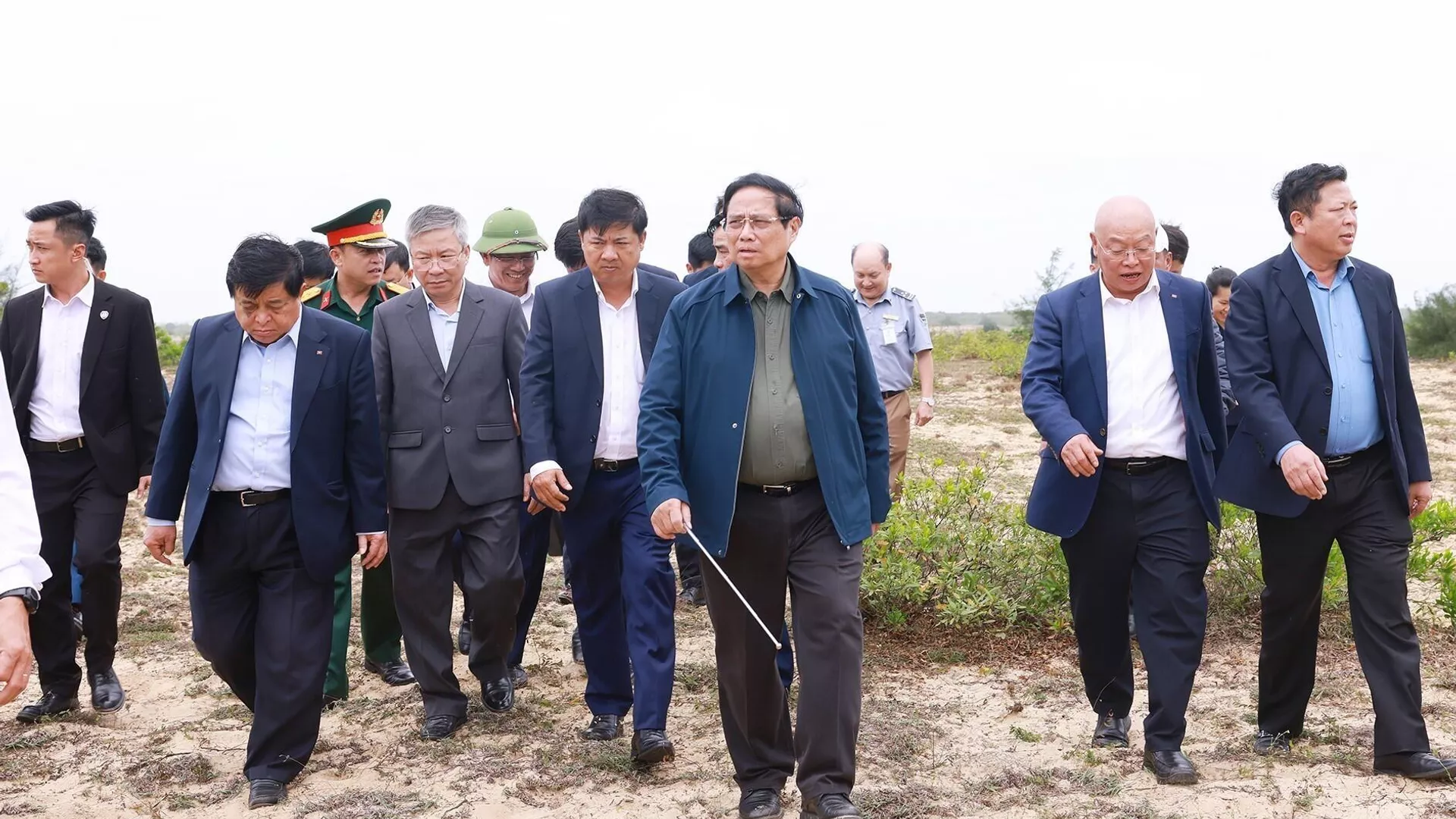 Thủ tướng Phạm Minh Chính kiểm tra, khảo sát dự án nâng cấp, mở rộng sân bay Chu Lai Thủ tướng Phạm Minh Chính kiểm tra, khảo sát dự án nâng cấp, mở rộng sân bay Chu Lai - Sputnik Việt Nam, 1920, 08.02.2025