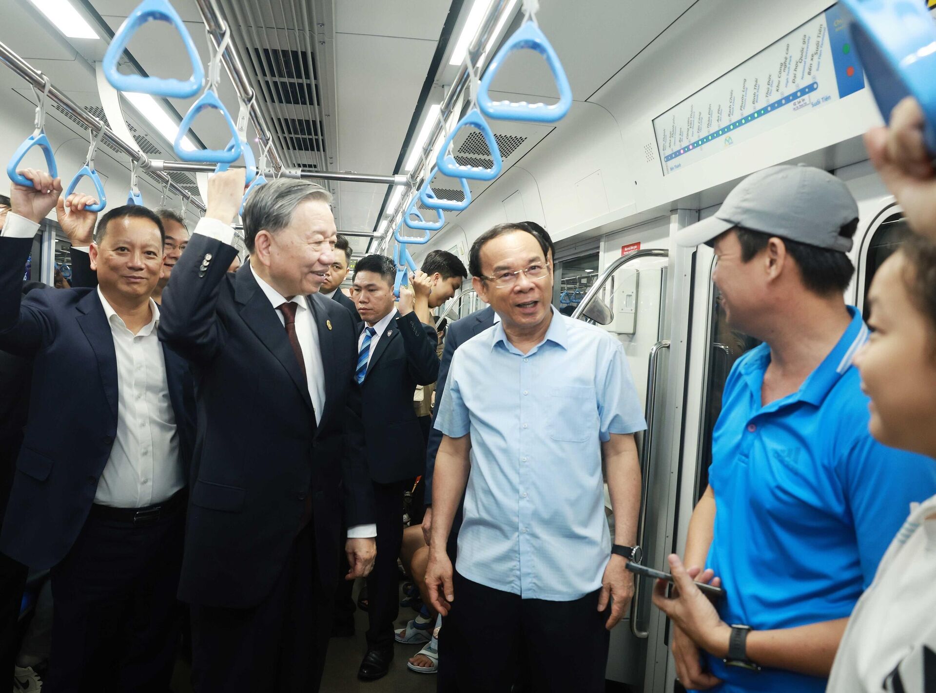 Tổng Bí thư trải nghiệm thực tế tuyến Metro số 1 Bến Thành - Suối Tiên - Sputnik Việt Nam, 1920, 22.02.2025