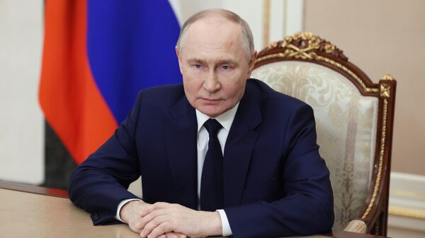 Tổng thống Putin: Nga sẽ tiếp tục trang bị cho quân đội những loại vũ khí mới - Sputnik Việt Nam