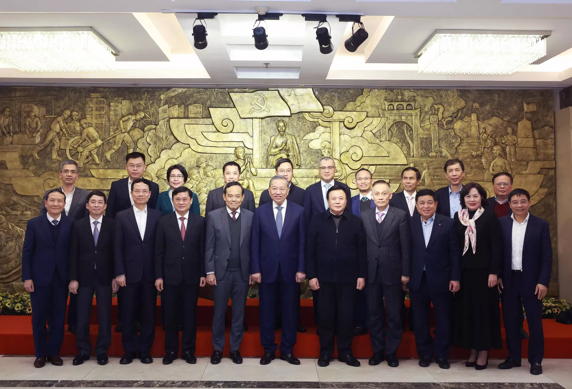 Tổng Bí thư Tô Lâm chủ trì buổi làm việc với Ban Chính sách, chiến lược Trung ương. Tổng Bí thư Tô Lâm chủ trì buổi làm việc với Ban Chính sách, chiến lược Trung ương. - Sputnik Việt Nam, 1920, 24.02.2025