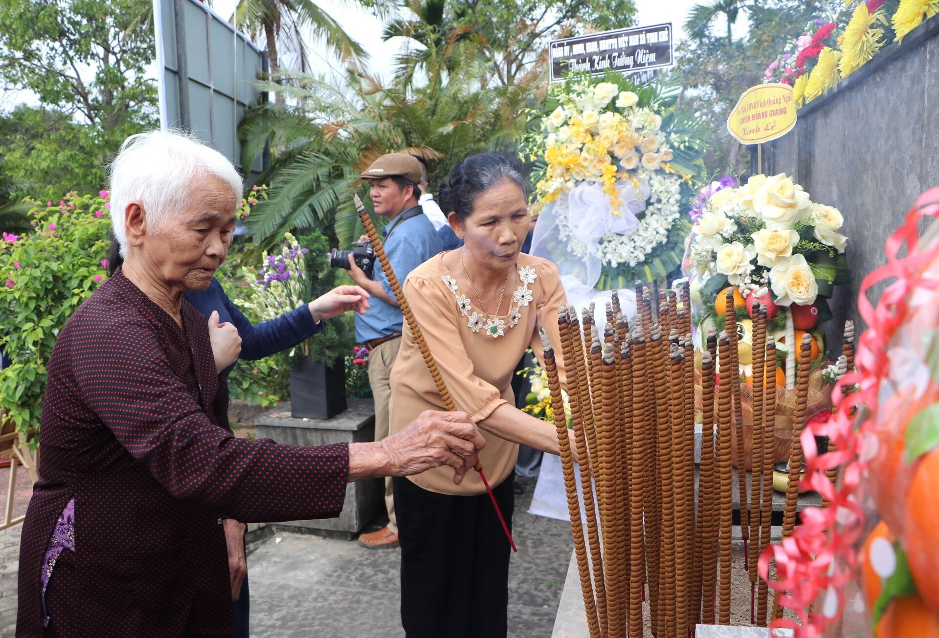 Quảng Ngãi: Dâng hương tưởng niệm 57 năm ngày 504 thường dân Sơn Mỹ bị thảm sát - Sputnik Việt Nam, 1920, 16.03.2025