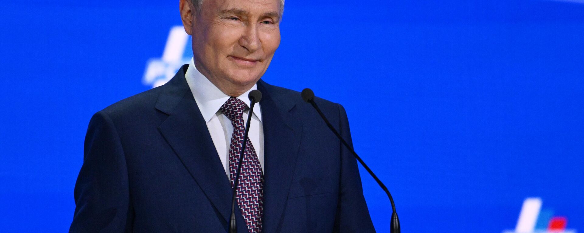 Tổng thống Nga Vladimir Putin tại Đại hội lần thứ XXXIV của Liên minh các nhà công nghiệp và doanh nhân Nga (RSPP). - Sputnik Việt Nam, 1920, 18.03.2025