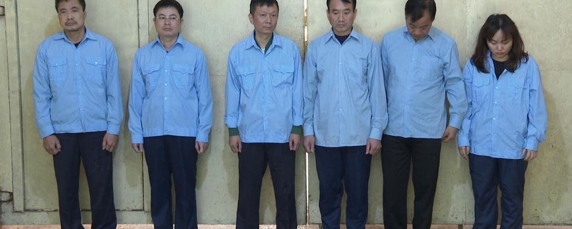 Bắt nhiều cán bộ quận Hoàng Mai (Hà Nội) để điều tra về tội nhận hối lộ - Sputnik Việt Nam, 1920, 20.03.2025