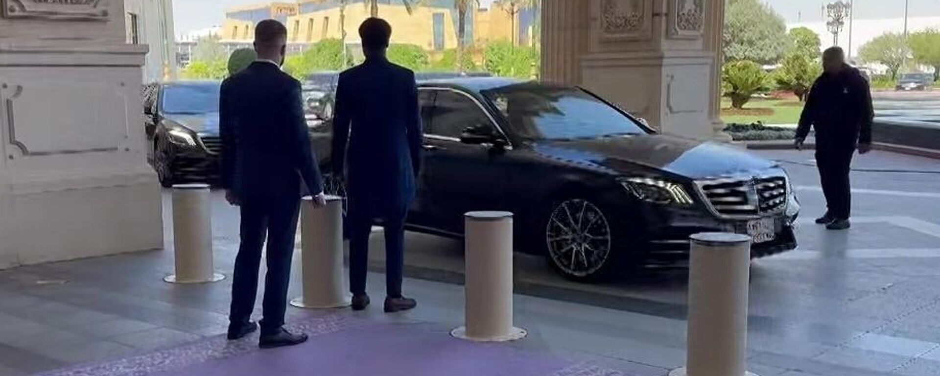 Phái đoàn Nga tới địa điểm đàm phán với đại diện Hoa Kỳ tại Riyadh - Sputnik Việt Nam, 1920, 24.03.2025