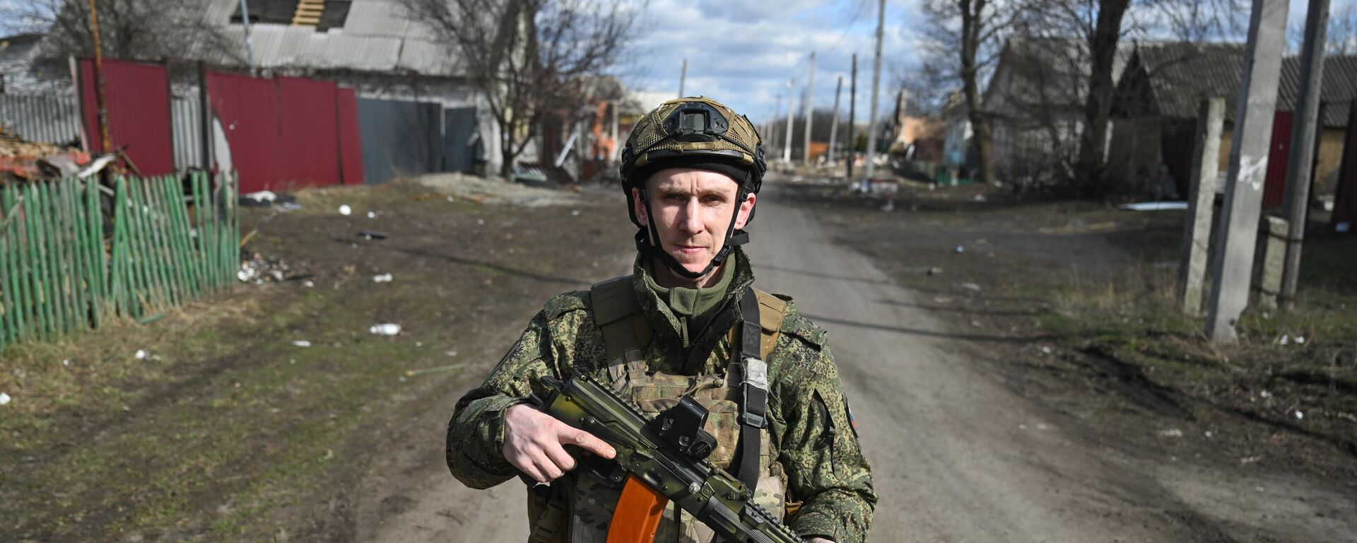 Lữ đoàn xung kích (ODShB) Cựu chiến binh của Quân đoàn tình nguyện ở Sudzha - Sputnik Việt Nam, 1920, 29.03.2025