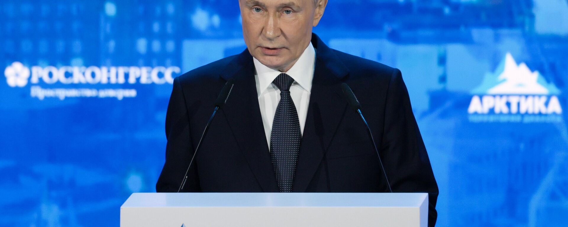 Chuyến thăm làm việc của Tổng thống Vladimir Putin tới Murmansk - Sputnik Việt Nam, 1920, 27.03.2025