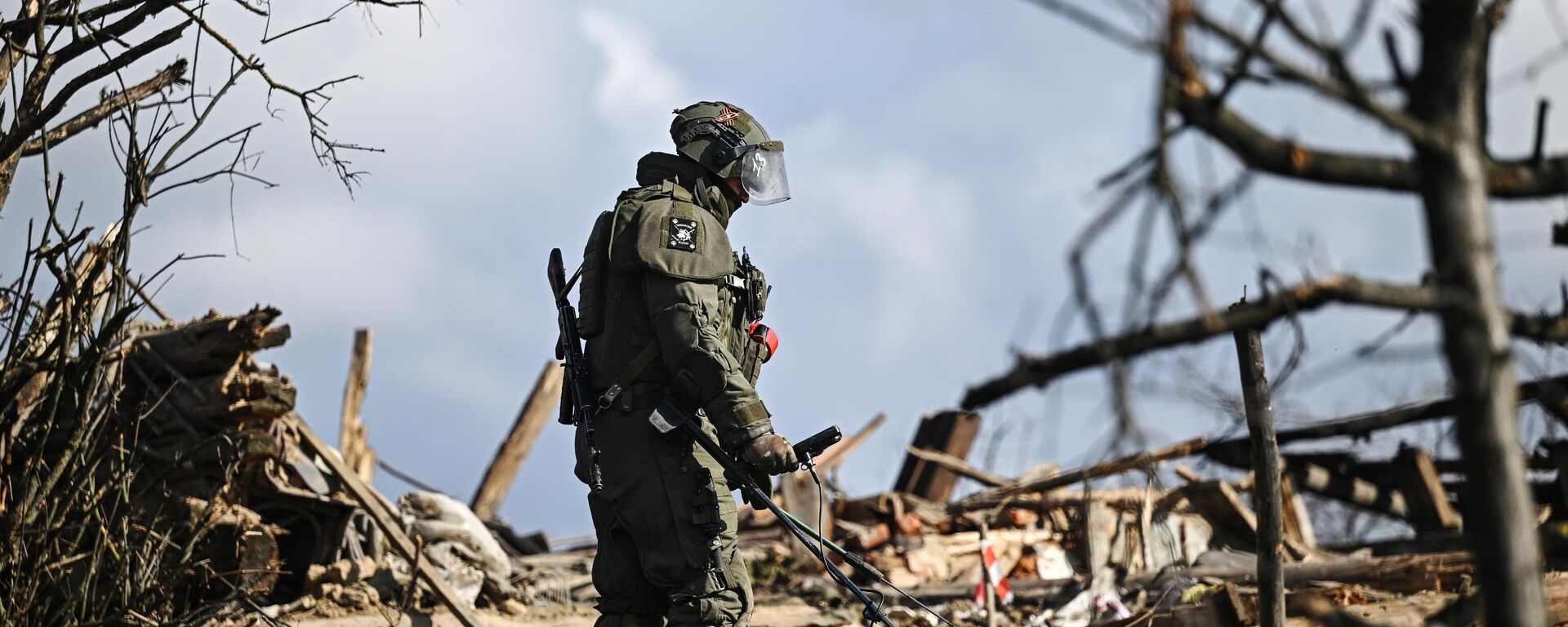 Rà phá bom mìn tại các vùng lãnh thổ được giải phóng ở khu vực Kursk - Sputnik Việt Nam, 1920, 07.09.2025