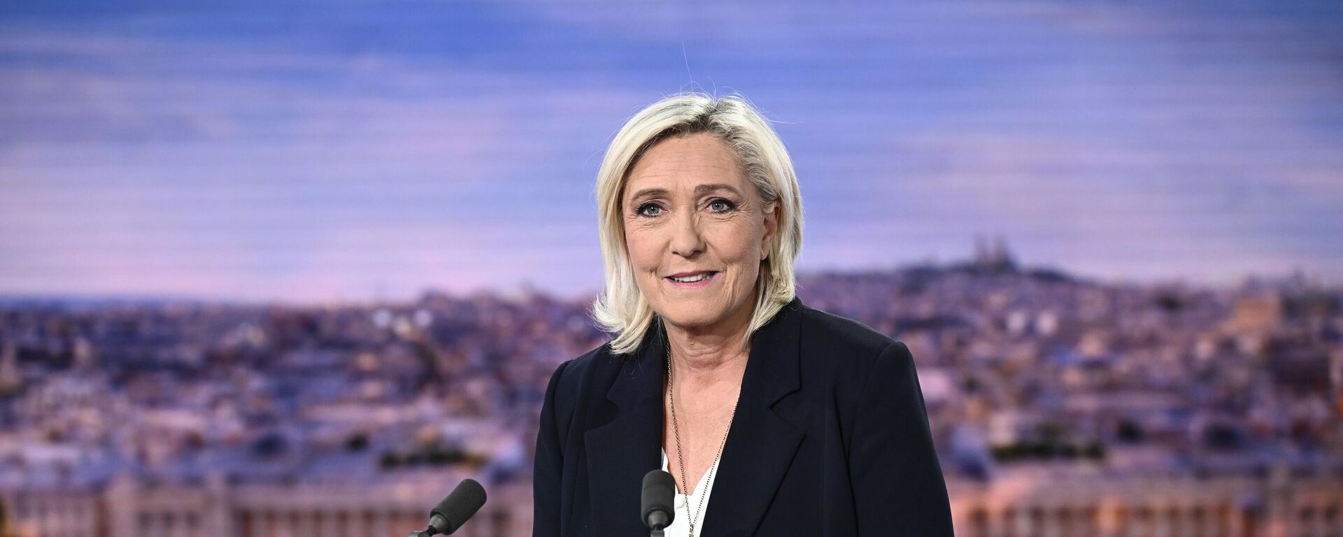 Lãnh đạo đảng Tập hợp Quốc gia Pháp Marine Le Pen - Sputnik Việt Nam, 1920, 01.04.2025