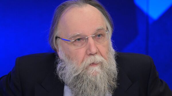 Nhà triết học, nhà khoa học chính trị và nhà xã hội học người Nga Alexander Dugin - Sputnik Việt Nam