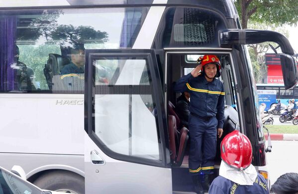 Lễ xuất quân đội cứu nạn, cứu hộ Bộ Công an lên đường thực hiện nhiệm vụ tại Myanmar - Sputnik Việt Nam