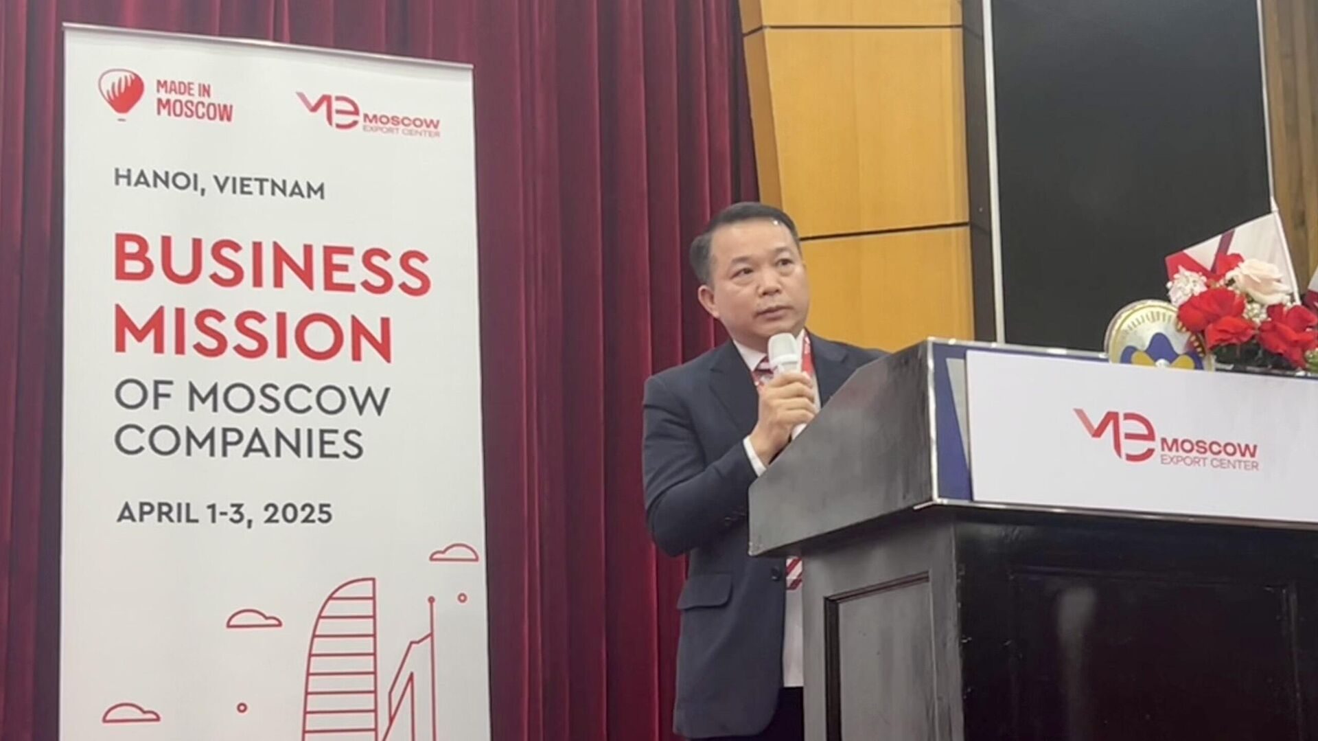 Phó tổng thư ký Hội Hữu nghị Việt - Nga Trần Văn Tám  - Sputnik Việt Nam, 1920, 02.04.2025