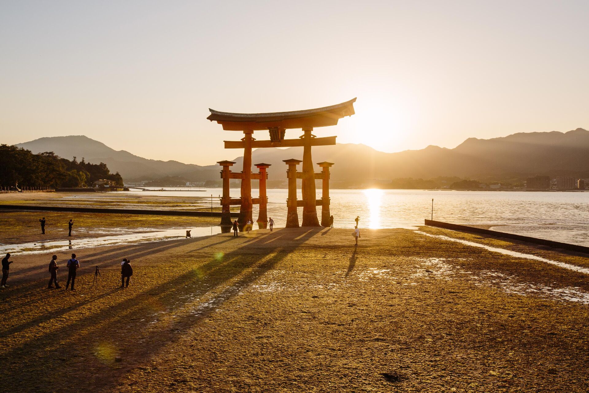 Đảo Miyajima (Nhật Bản) Đảo Miyajima (Nhật Bản) - Sputnik Việt Nam, 1920, 03.04.2025