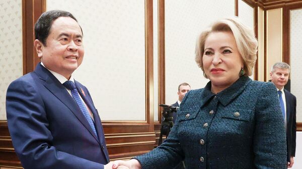 Chủ tịch Hội đồng Liên bang Nga Valentina Matviyenko và Chủ tịch Quốc hội Cộng hòa xã hội chủ nghĩa Việt Nam Trần Thanh Mẫn tại cuộc họp ở Tashkent. - Sputnik Việt Nam