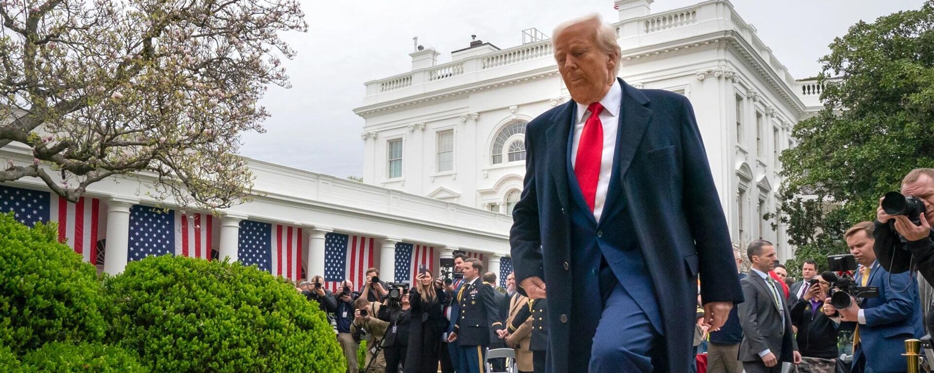 Tổng thống Hoa Kỳ Donald Trump - Sputnik Việt Nam, 1920, 31.05.2025