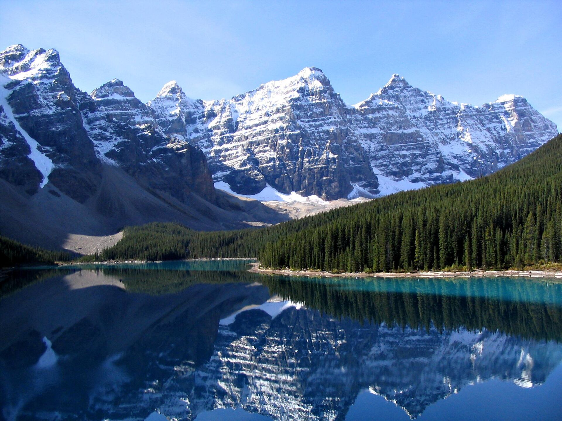 Thung lũng Thập đỉnh và Hồ Moraine, Công viên quốc gia Banff, Canada - Sputnik Việt Nam, 1920, 11.04.2025