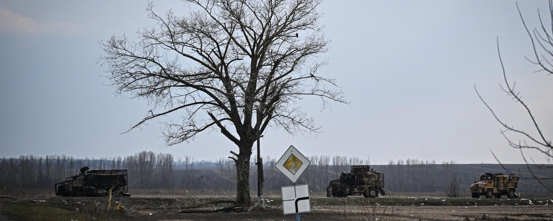 Di tản dân thường khỏi quận Sudzhansky của vùng Kursk - Sputnik Việt Nam, 1920, 19.04.2025