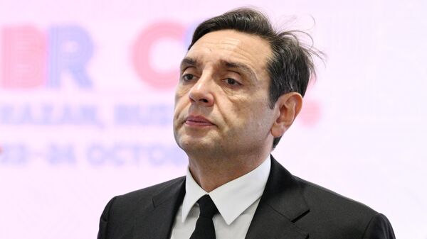Phó Thủ tướng Serbia, ông Aleksandar Vulin - Sputnik Việt Nam