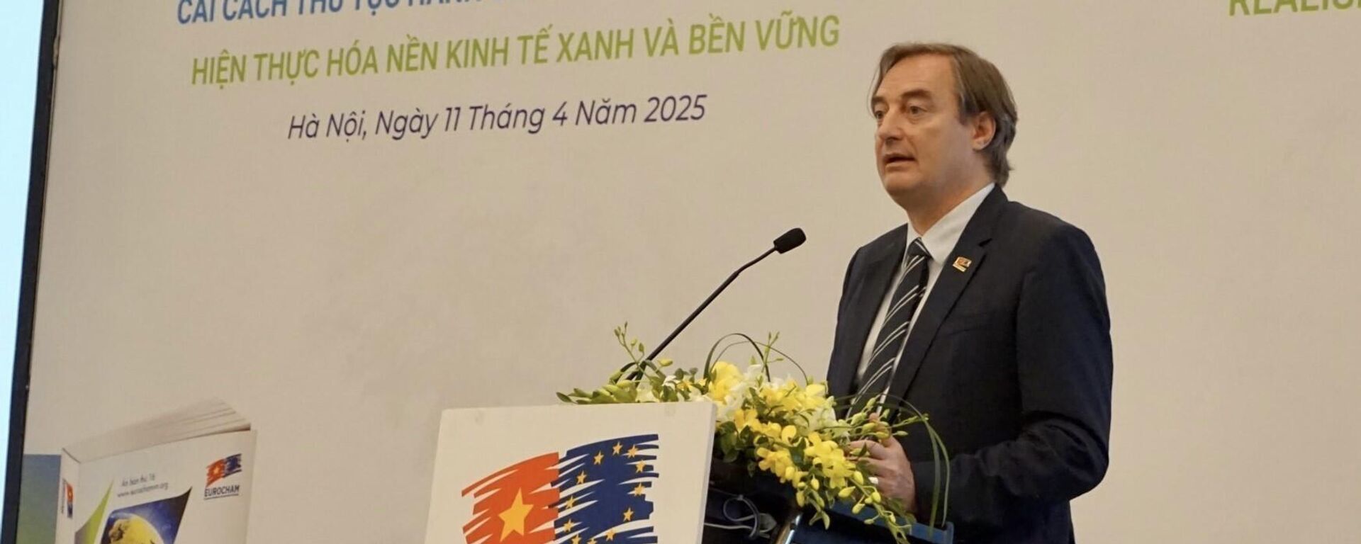 Ra mắt sách trắng 2025 - Sputnik Việt Nam, 1920, 13.04.2025