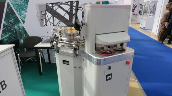 Cụm thiết bị plasma cleaning xử lý làm sạch bề mặt FEBA do GN Tech sản xuất - Sputnik Việt Nam