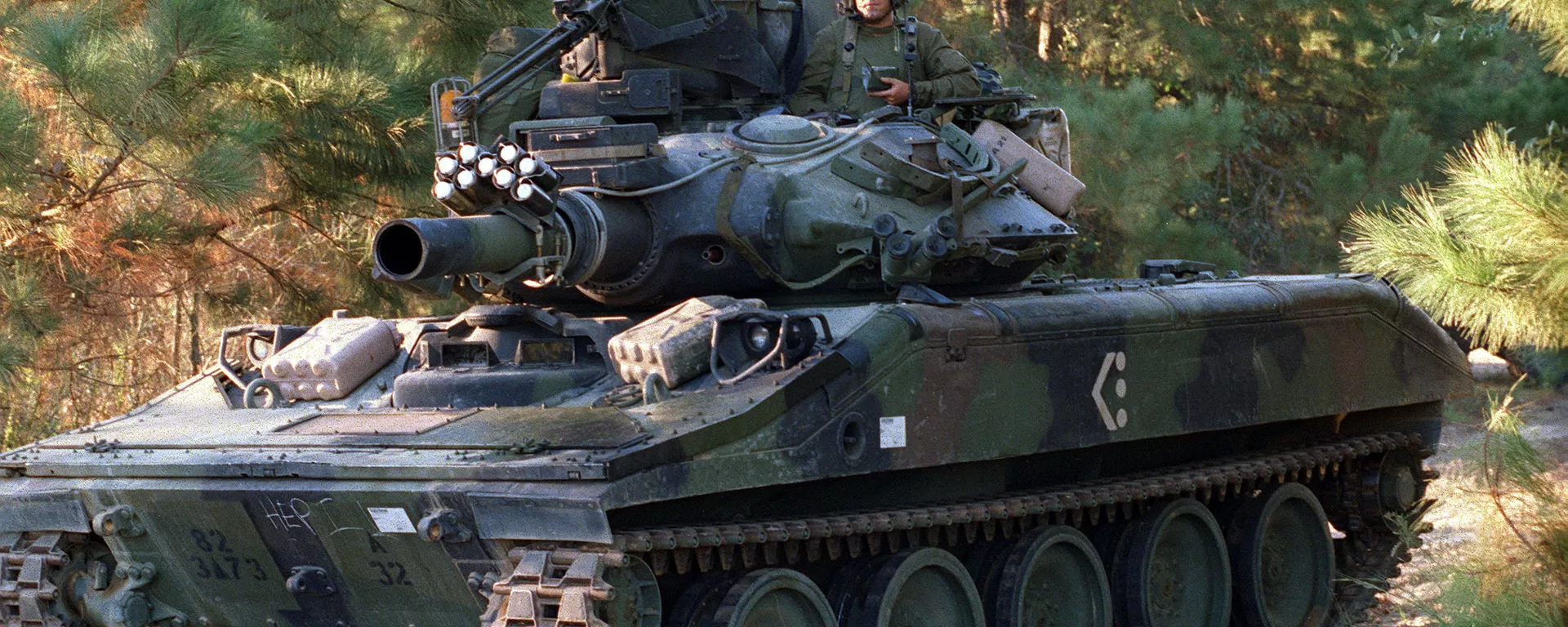 M551A1 Sheridan light tank - Sputnik Việt Nam, 1920, 19.04.2025
