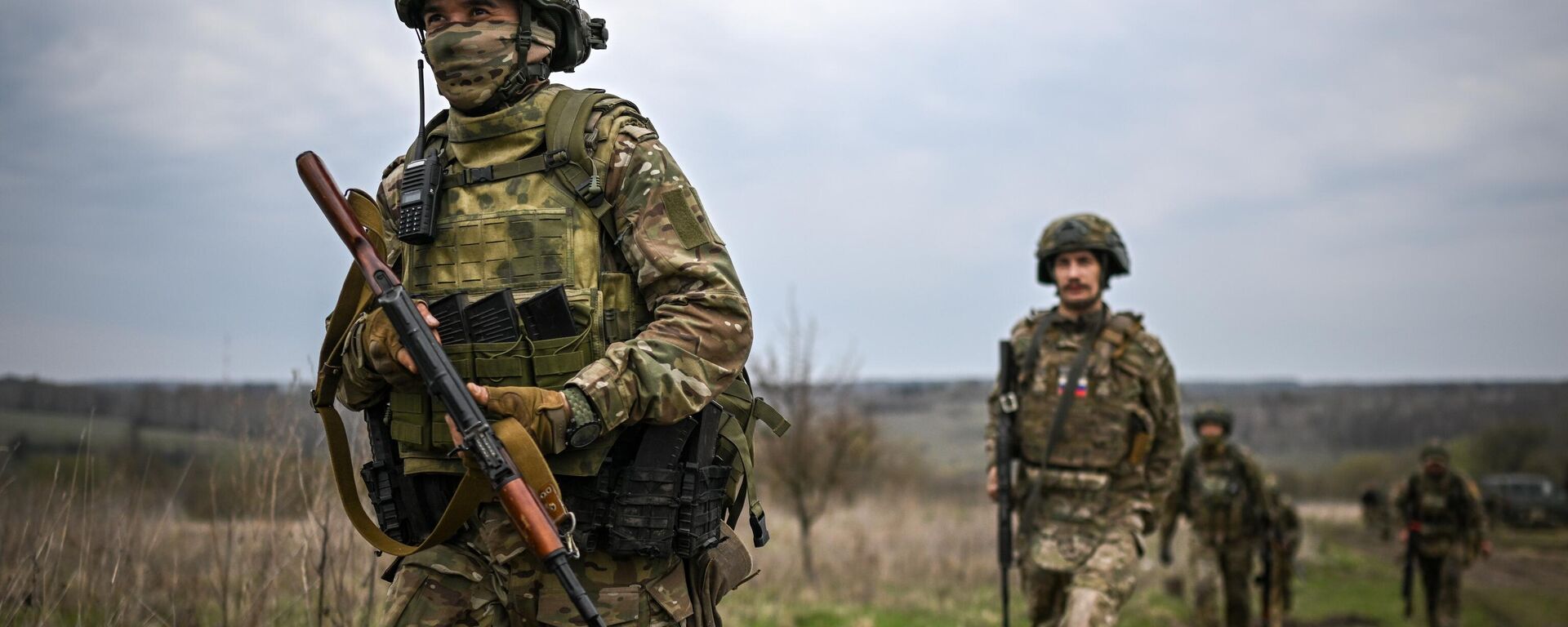 Máy bay tấn công của Lữ đoàn Thủy quân Lục chiến 155 thuộc Hạm đội Thái Bình Dương của Nga - Sputnik Việt Nam, 1920, 18.05.2025