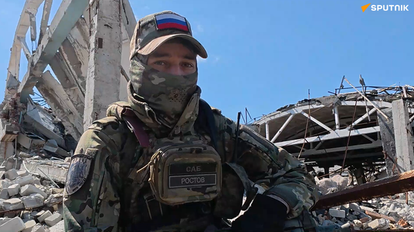 Lính Nga kể chuyện LLVT Ukraina bắn vào người dân Krasnogorovka ở DNR - Sputnik Việt Nam