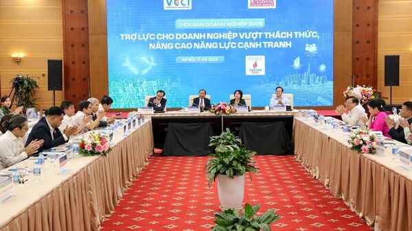 Diễn đàn Doanh nghiệp 2025: Trợ lực cho doanh nghiệp vượt thách thức, nâng cao năng lực cạnh tranh - Sputnik Việt Nam