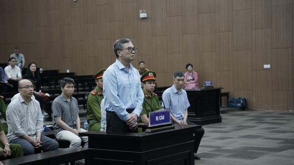 Cựu Thứ trưởng Bộ Công thương Hoàng Quốc Vượng tại phiên tòa - Sputnik Việt Nam