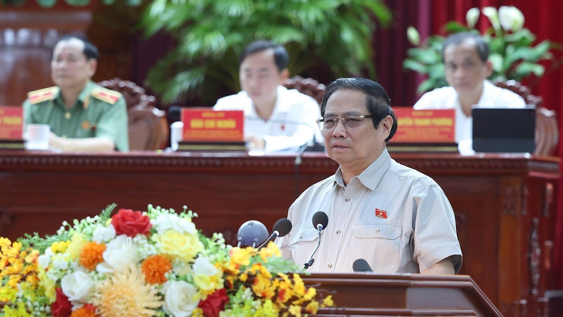 Thủ tướng tiếp xúc cử tri doanh nhân, đại diện doanh nghiệp thành phố Cần Thơ Thủ tướng tiếp xúc cử tri doanh nhân, đại diện doanh nghiệp thành phố Cần Thơ - Sputnik Việt Nam, 1920, 21.04.2025