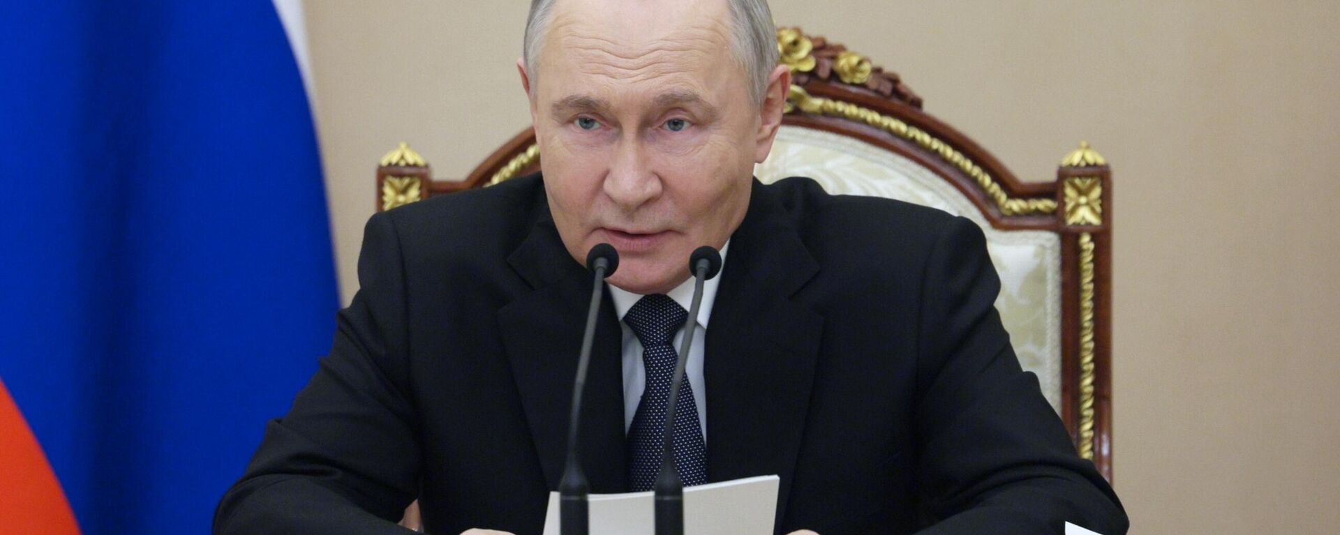 Tổng thống Vladimir Putin đã triệu tập cuộc họp của Ủy ban Công nghiệp-Quân sự - Sputnik Việt Nam, 1920, 26.04.2025
