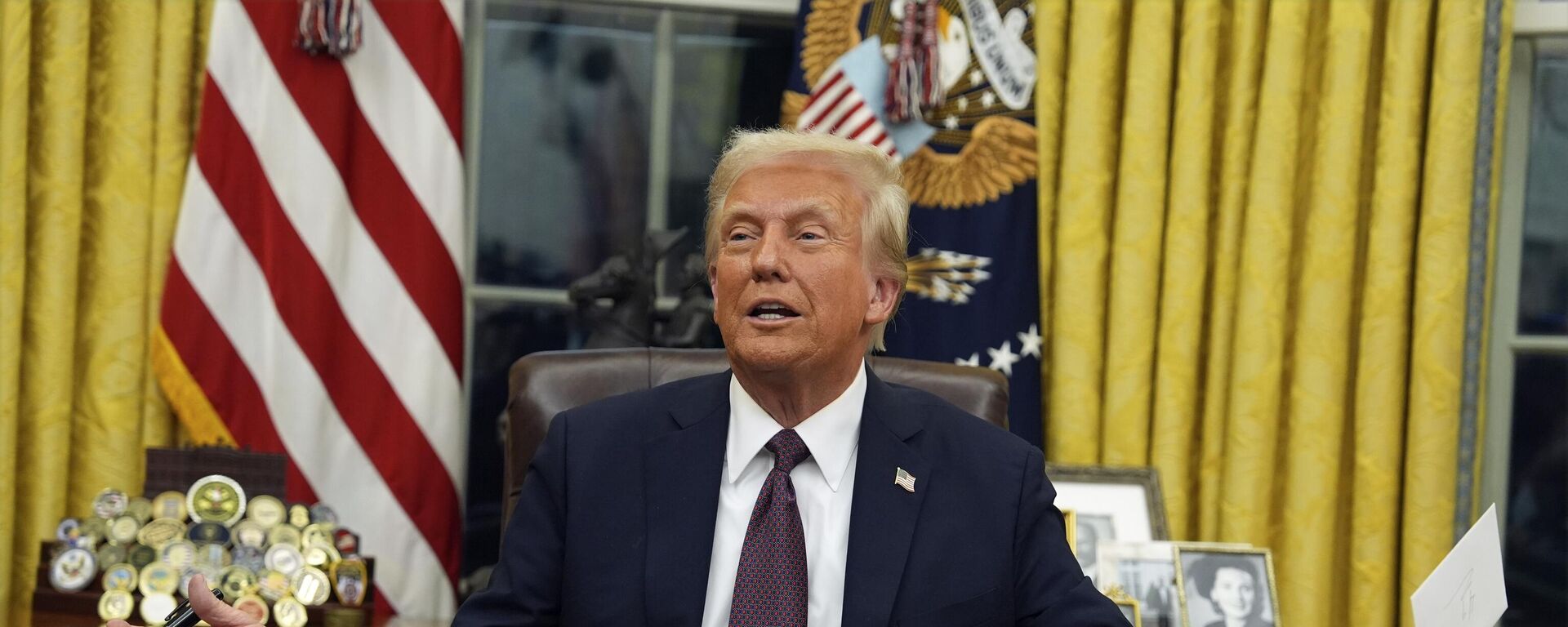 Tổng thống Mỹ Donald Trump - Sputnik Việt Nam, 1920, 05.11.2025