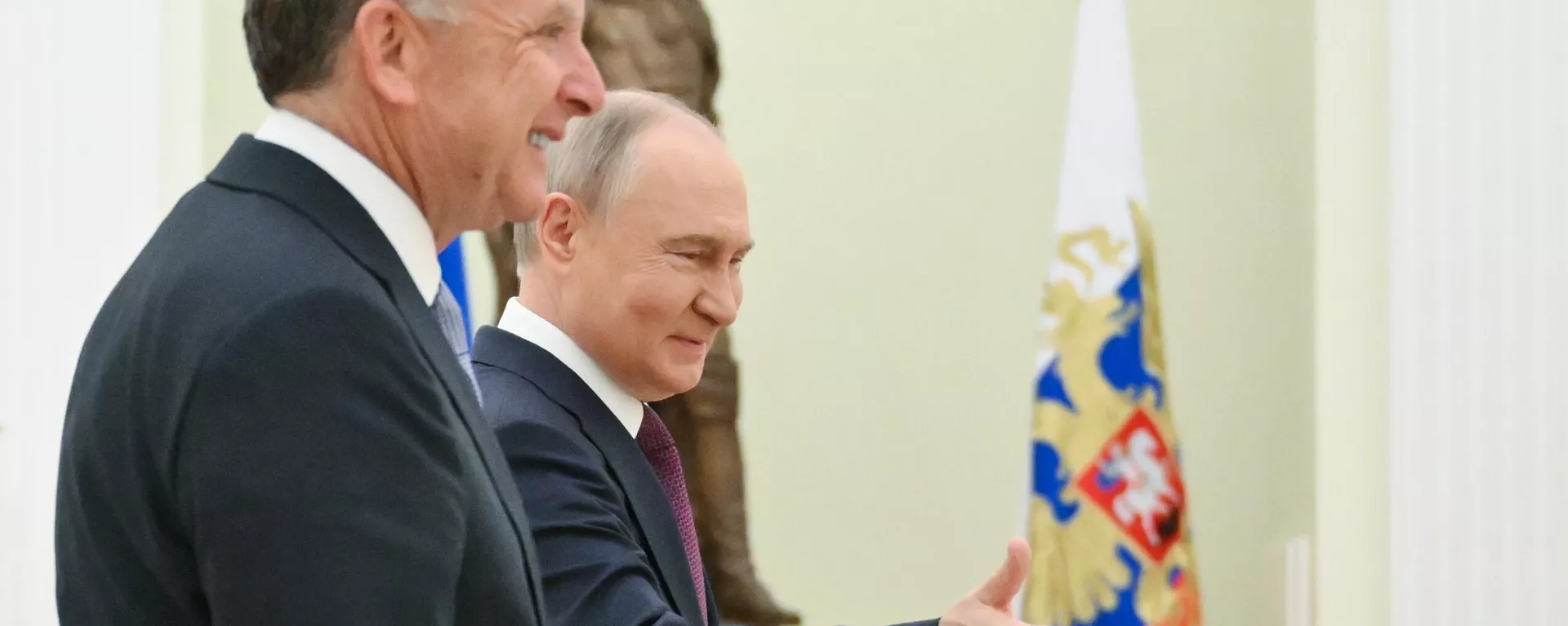 Tổng thống Vladimir Putin đã gặp Đặc phái viên Tổng thống Hoa Kỳ Steven Witkoff - Sputnik Việt Nam, 1920, 25.04.2025