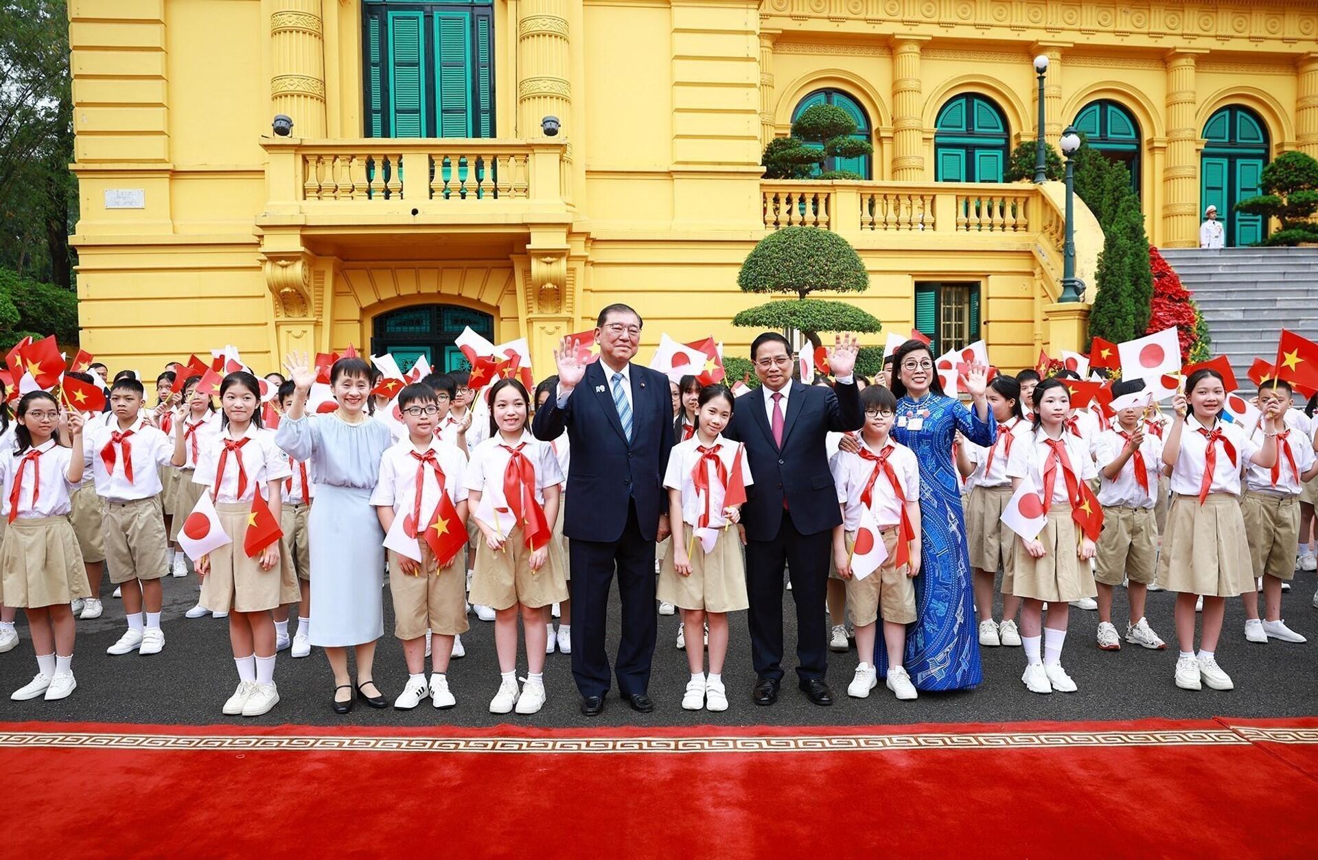 Thủ tướng Phạm Minh Chính chủ trì Lễ đón Thủ tướng Nhật Bản thăm chính thức Việt Nam - Sputnik Việt Nam, 1920, 28.04.2025