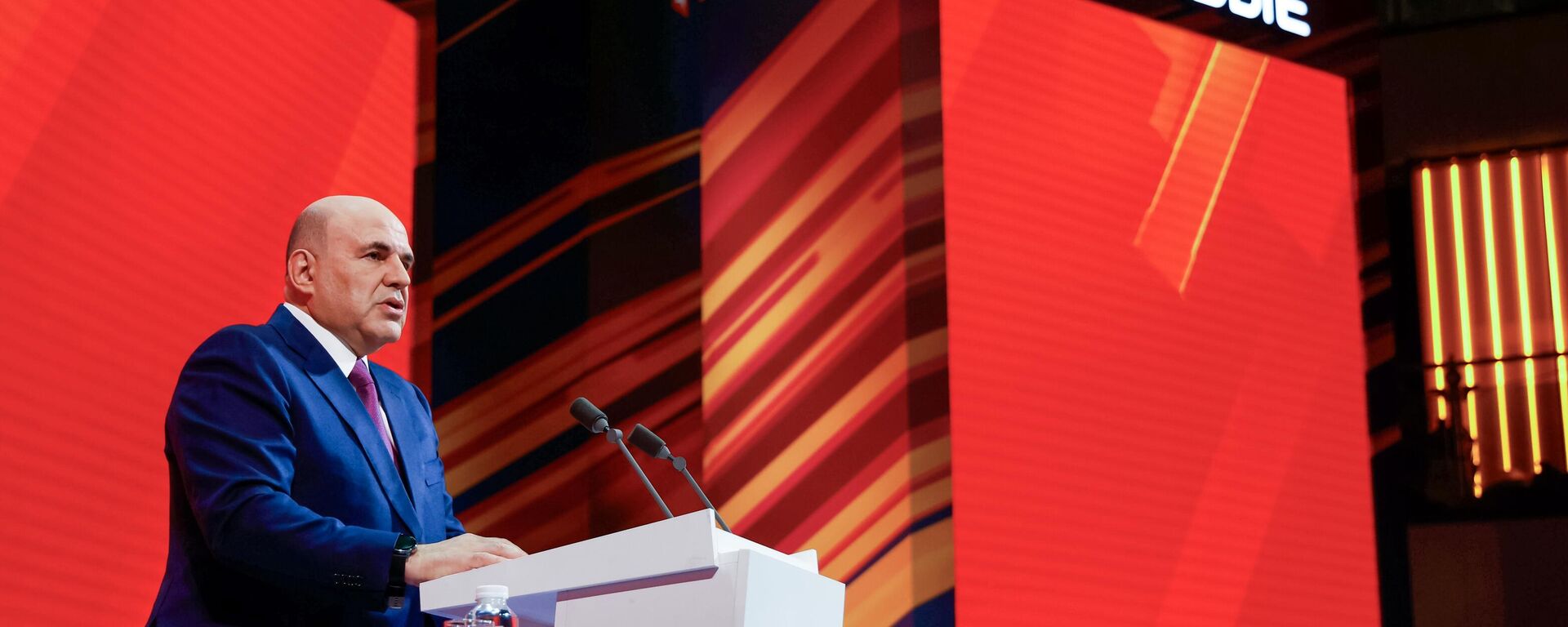 Chủ tịch Chính phủ Nga Mikhail Mishustin - Sputnik Việt Nam, 1920, 28.04.2025